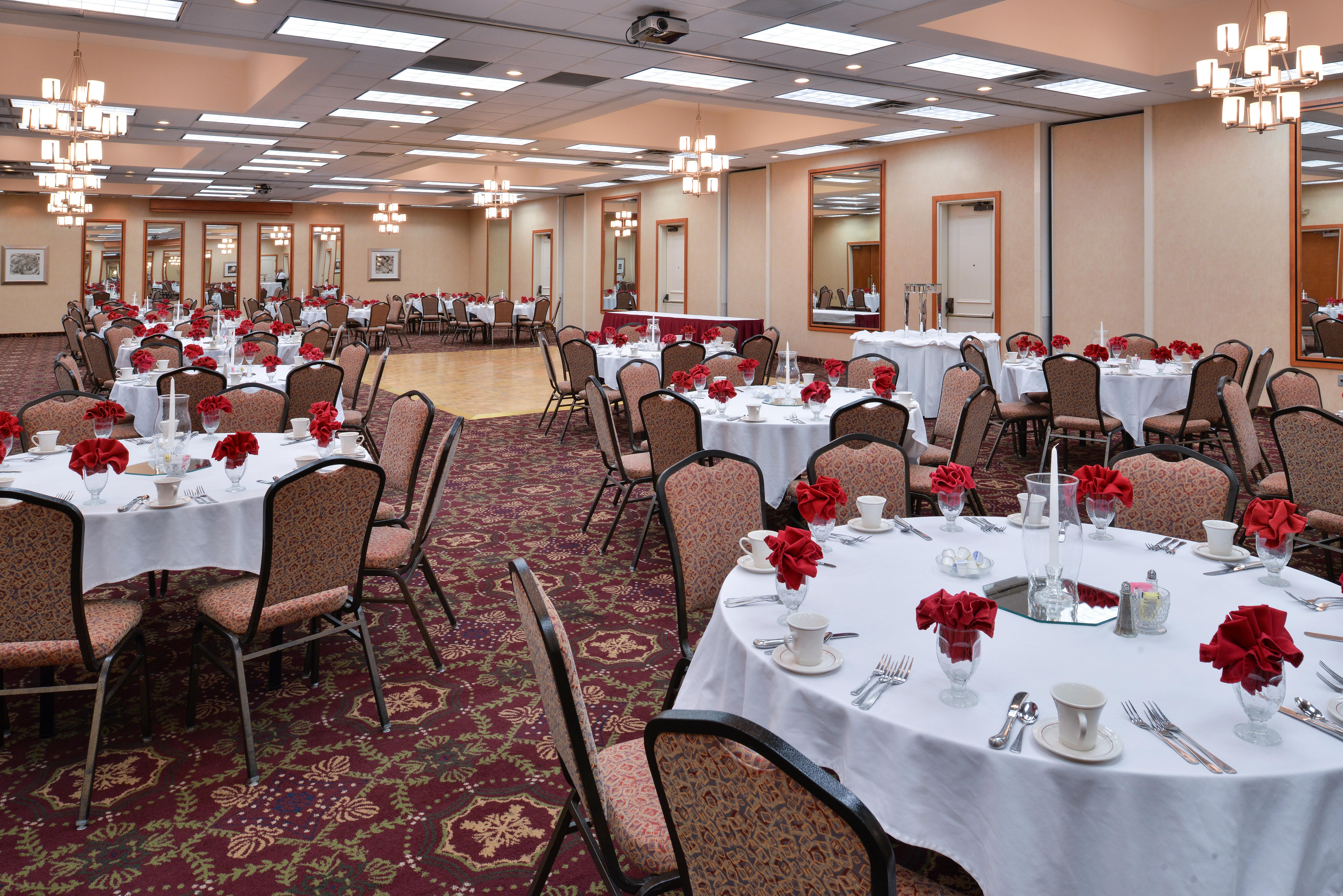 Holiday Inn Martinsburg By Ihg Buitenkant foto