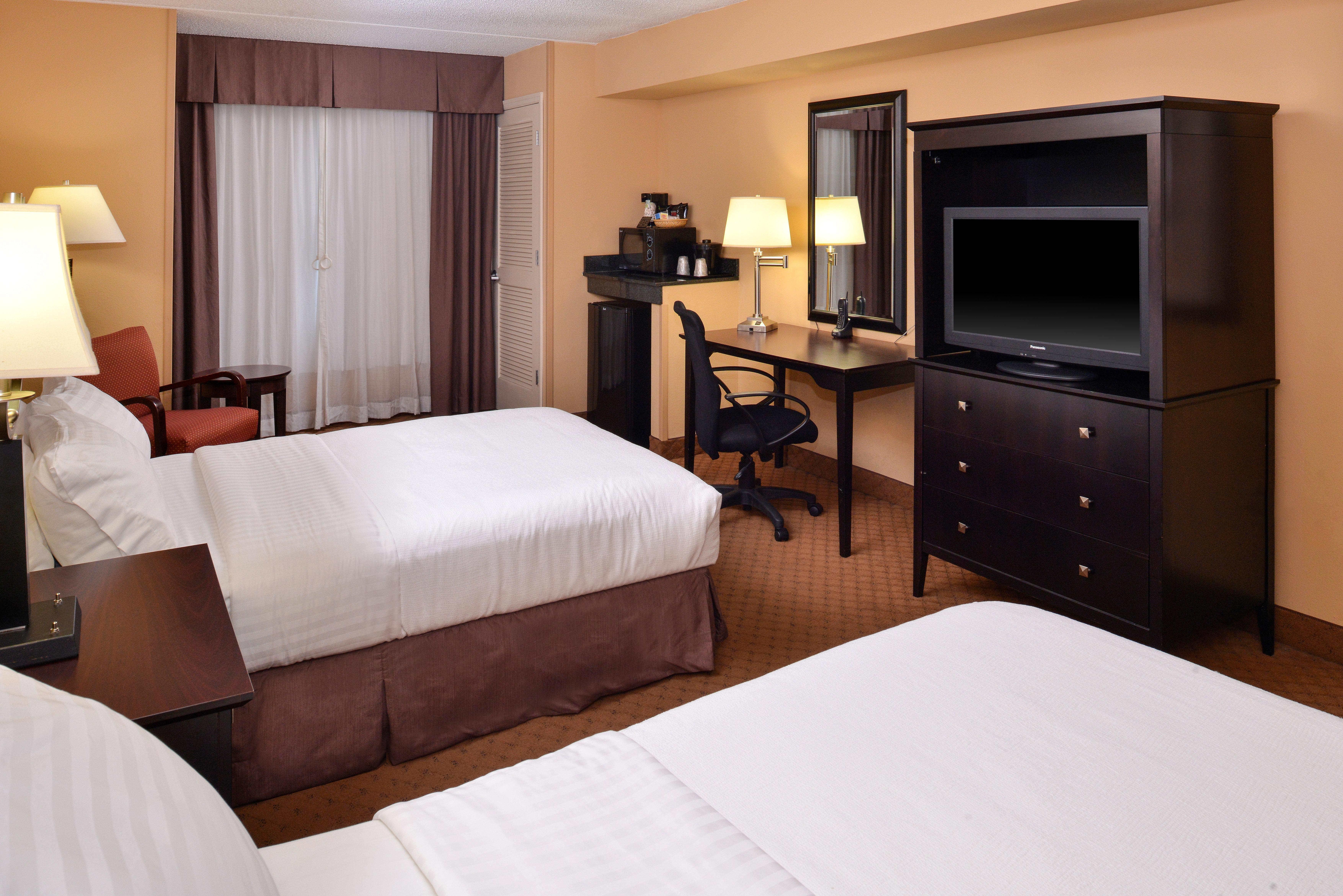 Holiday Inn Martinsburg By Ihg Buitenkant foto