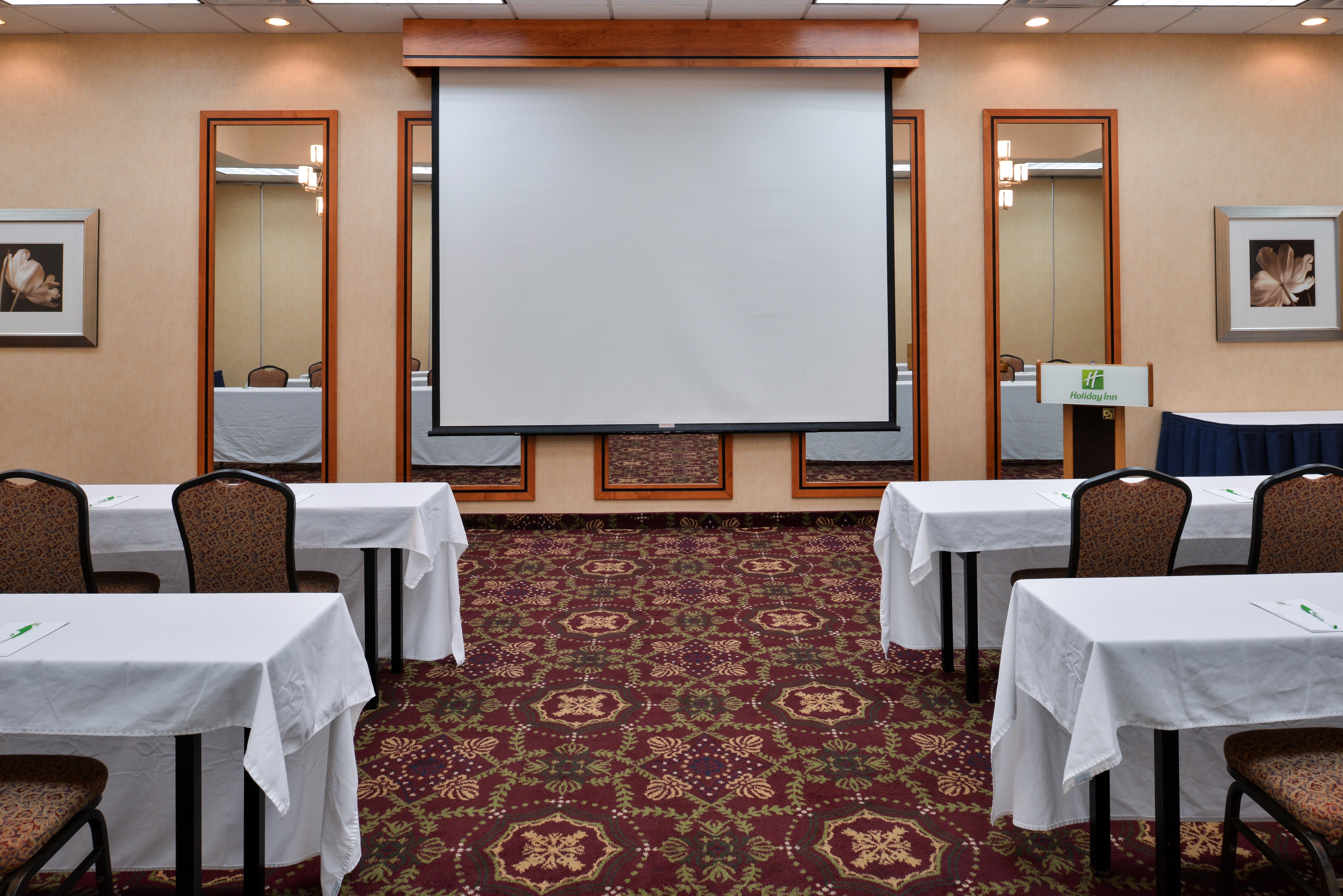 Holiday Inn Martinsburg By Ihg Buitenkant foto