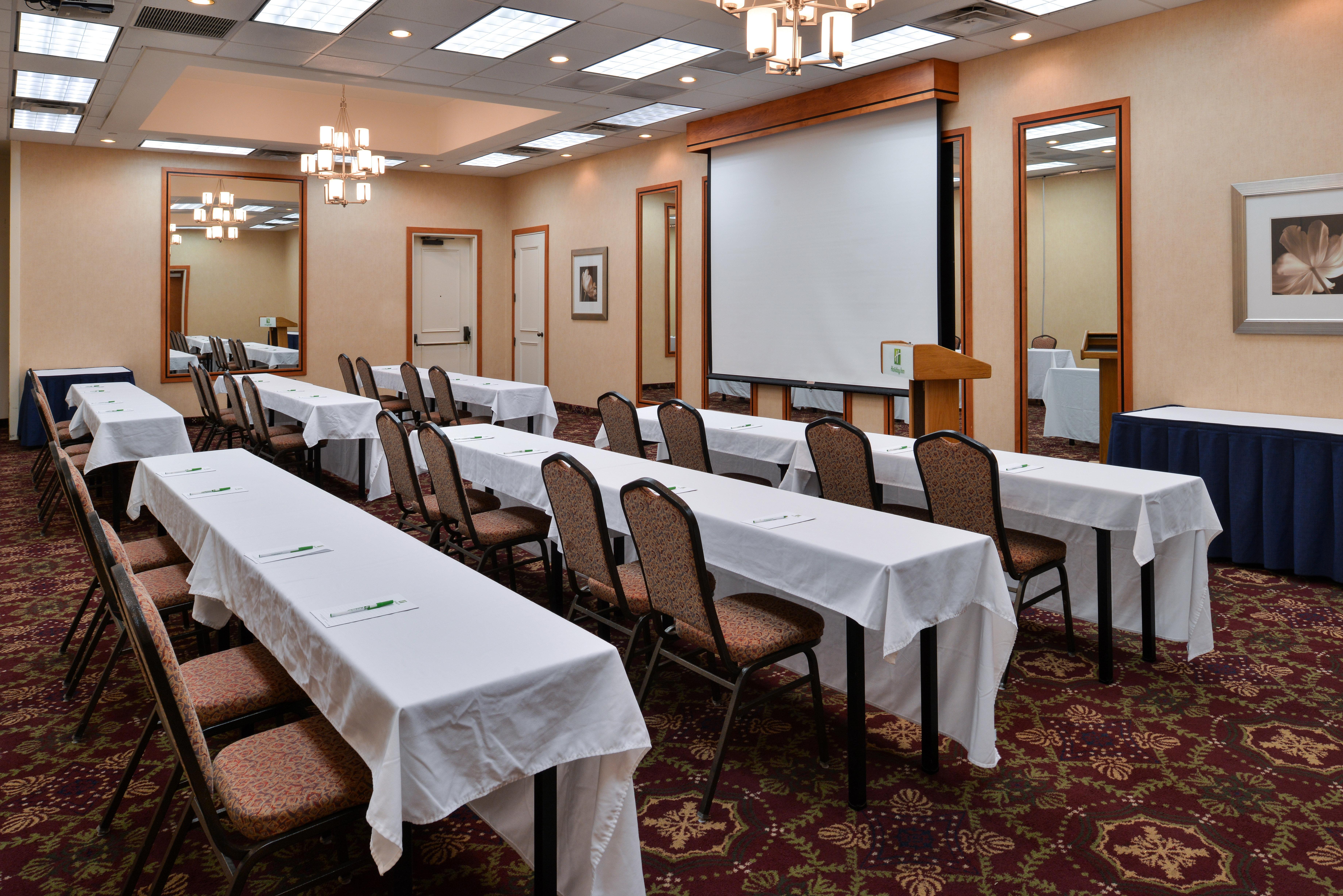 Holiday Inn Martinsburg By Ihg Buitenkant foto